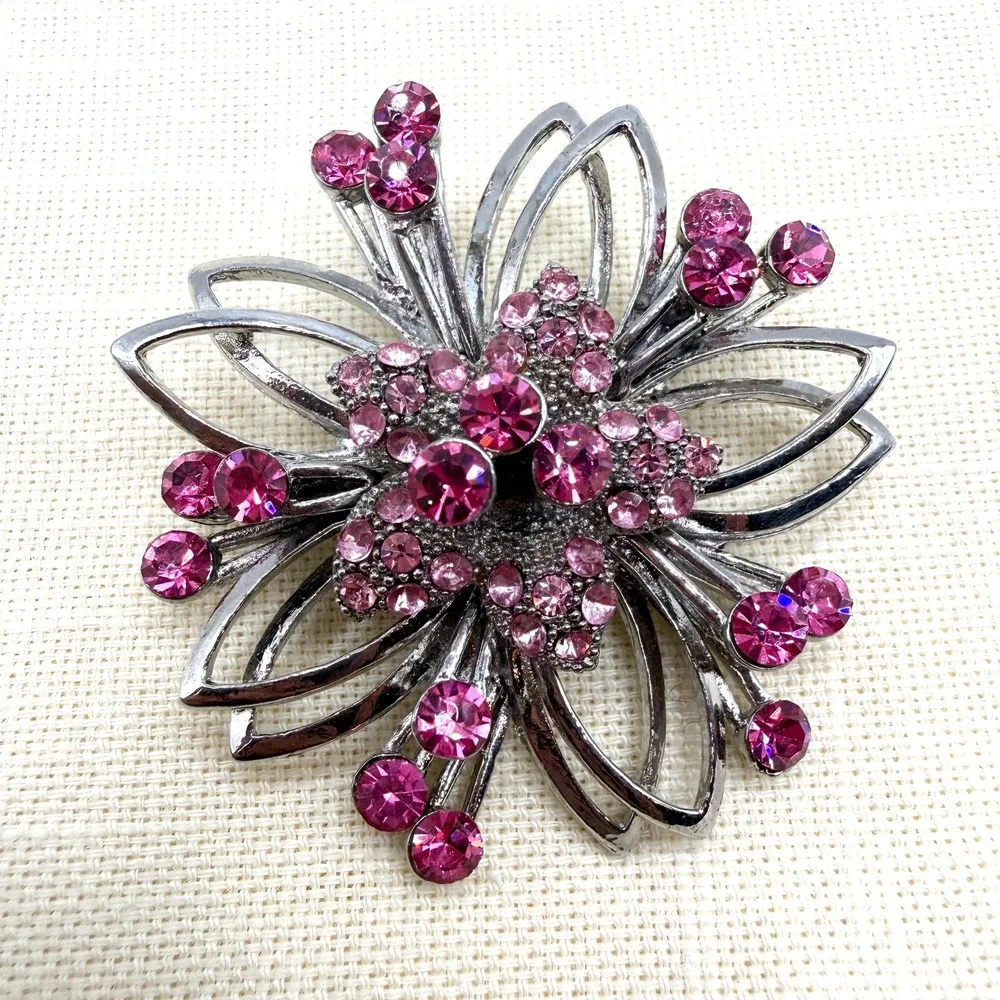 Vintage Retro Silver Tone Sparkling Pink Rhinestone Floral Brooch Pendant